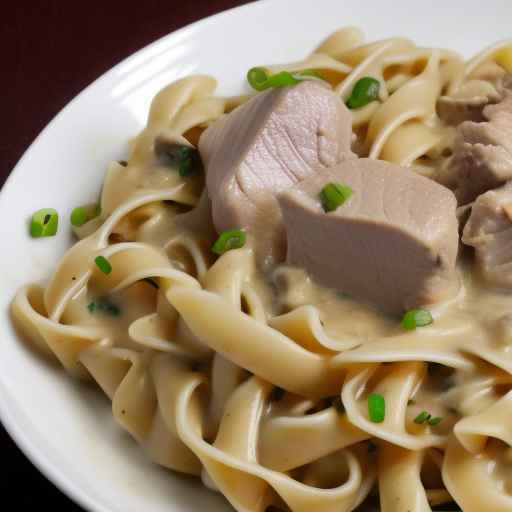 Мясо в сливках с лапшой
